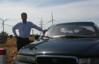 Mazda 929 1993 - Cần bán gấp Mazda 929 đời 1993, màu đen, xe nhập giá 100 triệu tại Tp.HCM