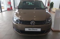 Volkswagen Sharan 2016 - Ưu đãi vàng - Nhanh tay sở hữu Volkswagen Sharan màu vàng tại VW Long Biên - Hotline: 0948686833 giá 1 tỷ 850 tr tại Hà Nội