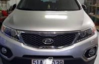 Kia Sorento  AT  2013 - Bán Kia Sorento AT đời 2013, màu bạc chính chủ, 650tr giá 650 triệu tại Tp.HCM