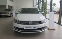 Volkswagen Jetta 2017 - Bán ô tô Volkswagen Jetta năm 2017, màu trắng, nhập khẩu, giá chỉ 999 triệu giá 999 triệu tại Hà Nội