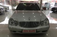 Mercedes-Benz C class C200 2003 - Cần bán gấp Mercedes C200 2003, màu bạc số tự động giá 225 triệu tại Phú Thọ