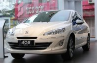 Peugeot 408 Premium 2.0 AT 2018 - Bán ô tô Peugeot 408 Premium 2.0 AT năm sản xuất 2018, màu trắng, giá tốt giá 740 triệu tại Hà Nội