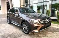 Mercedes-Benz Smart GLC 300 4MATIC 2018 - Bán xe Mercedes GLC 300 4MATIC màu nâu giá tốt. Giao xe ngay giá 2 tỷ 209 tr tại Hà Nội