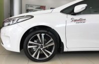 Kia Cerato 2.0AT 2018 - Bán xe Kia Cerato 2.0AT sản xuất năm 2018, màu trắng giá 639 triệu tại Kon Tum