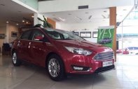 Ford Focus Titanium 1.5 AT 2017 - Bán xe Ford Focus Titanium 1.5 AT năm 2017, màu đỏ giá 725 triệu tại Bình Thuận  