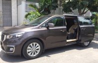 Kia Sedona Gat 2015 - Bán Kia Sedona nâu hột nhãn 2015 bản tự động 3.3 full option mới zin giá 1 tỷ 60 tr tại Tp.HCM