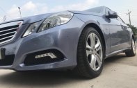 Mercedes-Benz E class 250 2010 - Bán Mercedes 250 sản xuất năm 2010, màu xanh lam, nhập khẩu nguyên chiếc, số tự động giá cạnh tranh giá 745 triệu tại Tp.HCM