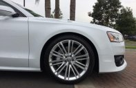 Audi A8 Premium 2017 - Bán Audi A8 Premium 2017, màu đen, nhập khẩu nguyên chiếc giá 5 tỷ 800 tr tại Hà Nội