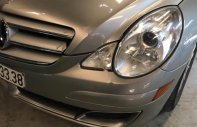 Mercedes-Benz R class R350 2006 - Bán ô tô Mercedes R350 đời 2006, màu vàng, xe nhập giá 550 triệu tại Tp.HCM