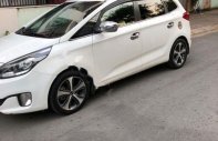 Kia Rondo DAT 2015 - Cần bán lại xe Kia Rondo DAT đời 2015, màu trắng số tự động giá 599 triệu tại Bình Dương