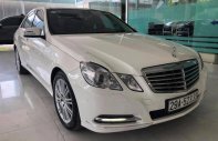 Mercedes-Benz E class E300 2011 - Chính chủ bán xe Mercedes E300 đời 2011, màu trắng giá 999 triệu tại Hà Nội