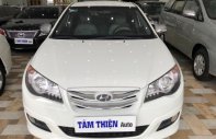 Hyundai Avante 2013 - Bán Hyundai Avante đời 2013, màu trắng số sàn giá 375 triệu tại Khánh Hòa