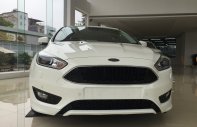 Ford Focus S sport 2018 - Bán Ford Focus S Sport 2018, chính hãng, mới 100% màu trắng, giao ngay, hỗ trợ trả góp LH: 0941.921.742 giá 730 triệu tại Lào Cai