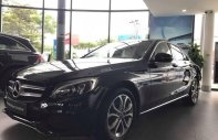 Mercedes-Benz C class  C200  2018 - Cần bán xe Mercedes C200 2018, màu đen giá 1 tỷ 684 tr tại Quảng Ngãi