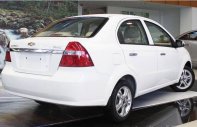 Chevrolet Aveo 2018 - Bán xe Chevrolet Aveo năm 2018, màu trắng, Hòa Bình, giảm tới 60 triệu, + full option, lăn bánh chỉ từ 100 triệu giá 435 triệu tại Hòa Bình