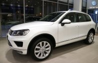 Volkswagen Touareg 2017 - Giao Ngay Volkswagen Touareg, màu trắng, giá ưu đãi hấp dẫn, Hotline 0938017717 giá 2 tỷ 499 tr tại Tp.HCM