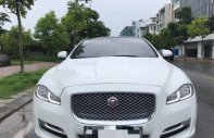 Jaguar XJ   AT  2016 - Cần bán xe cũ Jaguar XJ AT đời 2017, màu trắng, nhập khẩu  giá 4 tỷ 850 tr tại Hà Nội