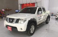 Nissan Navara 2.5L 4X4 MT 2013 - Bán Nissan Navara 2.5L 4X4 MT đời 2013, màu trắng, xe nhập giá 425 triệu tại Hà Giang