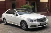 Mercedes-Benz E class  E300  2011 - Bán xe Mercedes E300 2011, màu trắng, giá 968tr giá 968 triệu tại Hà Nội