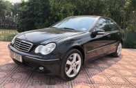 Mercedes-Benz C class C240  2004 - Bán ô tô Mercedes C240 sản xuất năm 2004, màu đen còn mới, 250 triệu giá 250 triệu tại Hà Nội