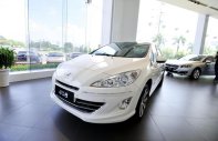 Peugeot 408 2018 - Bán Peugeot 408 sản xuất 2018, màu trắng, xe có sẵn, giao xe tận nhà, hỗ trợ ngân hàng 80% giá 740 triệu tại Đồng Nai