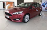 Ford Focus 2018 - Bán Ford Focus đời 2018, 4 cửa, sẵn xe tại đại lý, hỗ trợ thủ tục đăng ký, đăng kiểm. Giao xe tận nơi giá 580 triệu tại Bắc Ninh