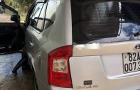 Kia Carens  MT 2010 - Cần bán Kia Carens MT đời 2010, màu bạc, xe đẹp giá 258 triệu tại Gia Lai