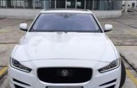 Jaguar XE   2016 - Cần bán gấp Jaguar XE đời 2016, màu trắng, xe nhập giá 1 tỷ 820 tr tại Hà Nội