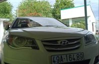 Hyundai Avante 2013 - Gia đình bán Hyundai Avante đời 2013, màu trắng giá 368 triệu tại Ninh Thuận