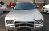 Chrysler 300C 300C 2010 - Cần bán Siêu xe Chrysler 300C 2.7 V6 màu bạc, giá 820 triệu giá 820 triệu tại Tp.HCM