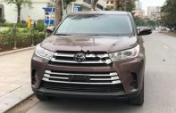 Toyota Highlander LE 2.7 2017 - Bán Toyota Highlander LE 2.7 đời 2017, màu nâu, nhập khẩu nguyên chiếc giá 2 tỷ 565 tr tại Hà Nội