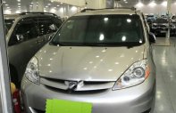 Toyota Sienna LE 2008 - Bán Toyota Sienna LE đời 2008, màu bạc, xe nhập, 710 triệu giá 710 triệu tại Tp.HCM