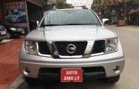 Nissan Navara LE 2013 - Cần bán xe Nissan Navara LE sản xuất 2013, màu bạc, nhập khẩu nguyên chiếc chính chủ, giá tốt giá 435 triệu tại Phú Thọ