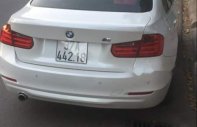 BMW 3 Series  320i 2014 - Bán BMW 3 Series 320i sản xuất 2014, màu trắng, xe nhập giá 890 triệu tại Quảng Ngãi