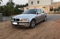BMW 3 Series  318i  2004 - Chính chủ bán BMW 3 Series 318i sản xuất năm 2004, màu bạc, nhập khẩu giá 260 triệu tại Bến Tre