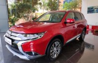 Mitsubishi Outlander 2.0 CVT Premium 2019 - Bán Mitsubishi Outlander 2.0 CVT Premium 2019, màu đỏ, giá tốt giá 909 triệu tại Quảng Bình