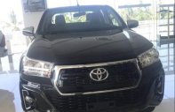 Toyota Hilux 2018 - Bán xe Toyota Hilux đời 2018, màu đen, nhập khẩu nguyên chiếc Thái Lan giá 695 triệu tại Tiền Giang