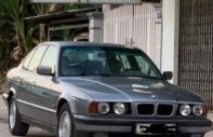 BMW 5 Series  525i 1995 - Cần bán lại xe BMW 5 Series 525i năm sản xuất 1995, màu xám, nhập khẩu nguyên chiếc giá 180 triệu tại Tp.HCM