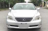 Lexus LS  460 2006 - Cần bán gấp Lexus LS460 sản xuất 2006 màu bạc giá 980 triệu tại Hà Nội