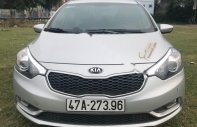 Kia K3 1.6 MT 2015 - Cần bán Kia K3 1.6 MT đời 2015, màu bạc xe gia đình giá cạnh tranh giá 465 triệu tại Quảng Nam