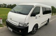 Toyota Hiace 2006 - Cần bán gấp Toyota Hiace năm sản xuất 2006, màu trắng  giá 235 triệu tại Phú Yên