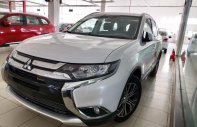 Mitsubishi Outlander AT 2019 - Bán Mitsubishi Outlander sản xuất 2019, màu trắng, tại Quảng Trị, giá 808tr, hỗ trợ trả góp 80% giá 808 triệu tại Quảng Trị