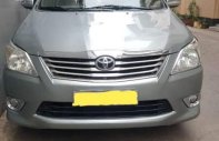 Toyota Innova V 2012 - Bán xe Toyota Innova V đời 2012, màu bạc, giá chỉ 555 triệu giá 555 triệu tại Đồng Nai