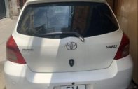 Toyota Yaris 2006 - Bán xe Toyota Yaris năm 2006, màu trắng, xe nhập còn mới giá 290 triệu tại Tp.HCM