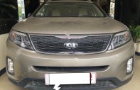 Kia Sorento 2016 - Cần bán Kia Sorento đời 2016, màu vàng giá cạnh tranh giá 660 triệu tại Kon Tum