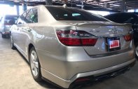 Toyota Camry Q 2015 - Bán Camry 2.5Q 2015 màu nâu vàng, xe cá nhân đi giữ kỹ giá 993 triệu tại Tp.HCM