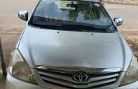 Toyota Innova   2010 - Bán Toyota Innova sản xuất năm 2010, màu bạc xe gia đình đi giá 335 triệu tại Điện Biên