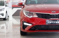 Kia Optima Luxury 2.4 2019 - Bán xe Kia Optima Luxury 2.4 năm 2019, màu đỏ giá 949 triệu tại Kiên Giang