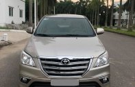 Toyota Innova V 2015 - Bán Toyota Innova V 2015 số tự động, màu vàng cát, xe đi giữ gìn cẩn thận giá 656 triệu tại Tp.HCM