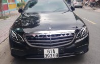 Mercedes-Benz E class 2016 - Cần bán lại xe Mercedes đời 2016, màu đen giá 1 tỷ 699 tr tại Bình Dương